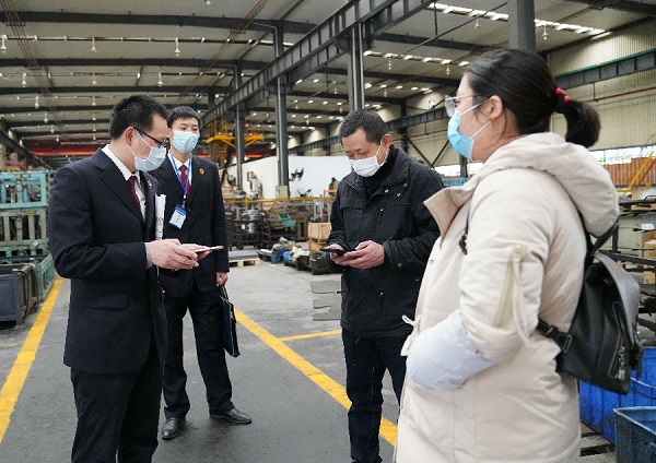 战疫影像|企业复工,检察同行