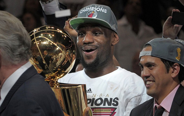 伦纳德面对热火10年不败,伦纳德错失一个王朝