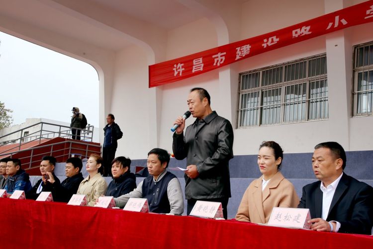 名校就是不一样,许昌市建设路小学2019年春季运动会开幕式美爆了