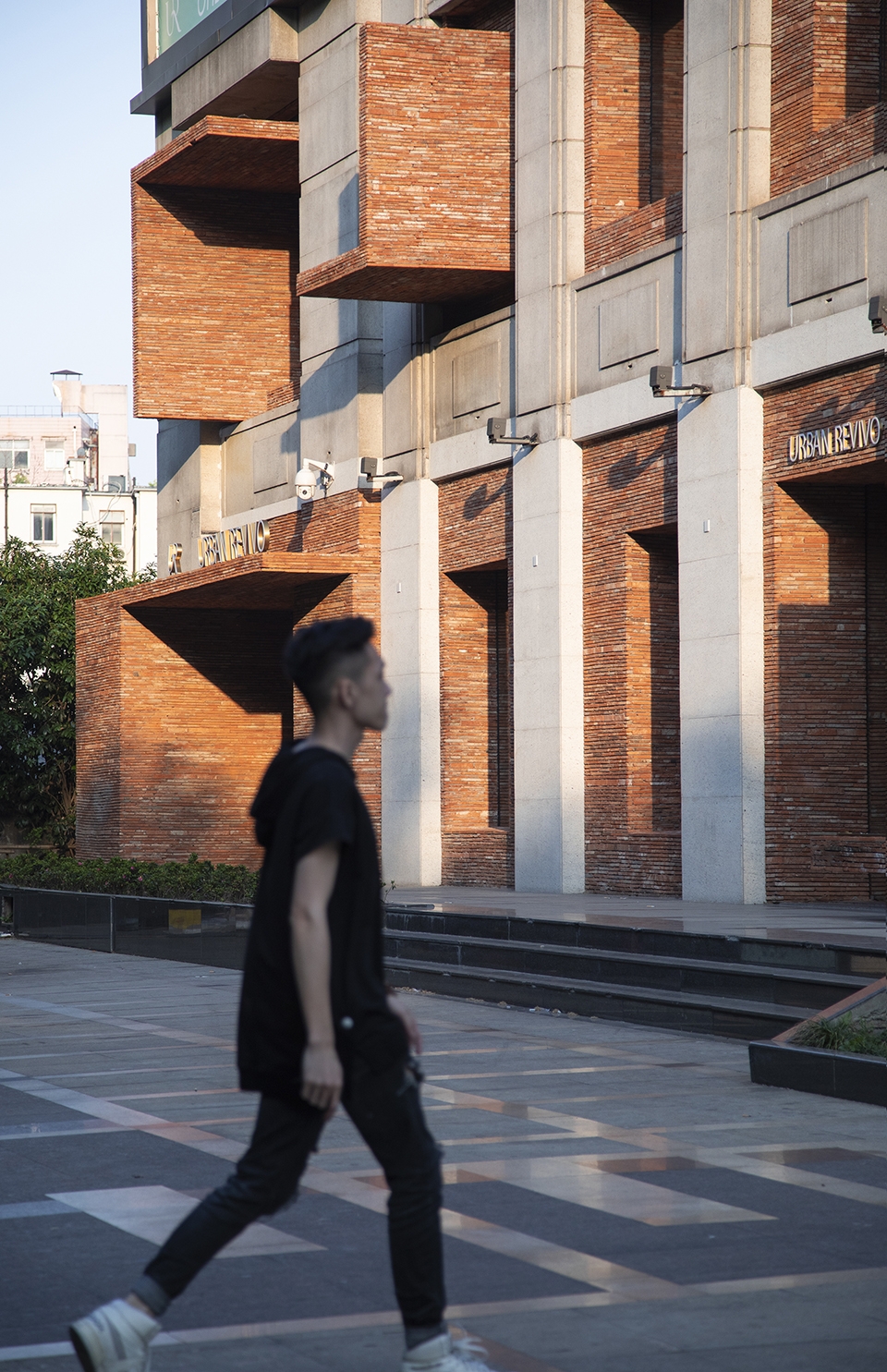 ur华师旗舰店,ur莘庄旗舰店