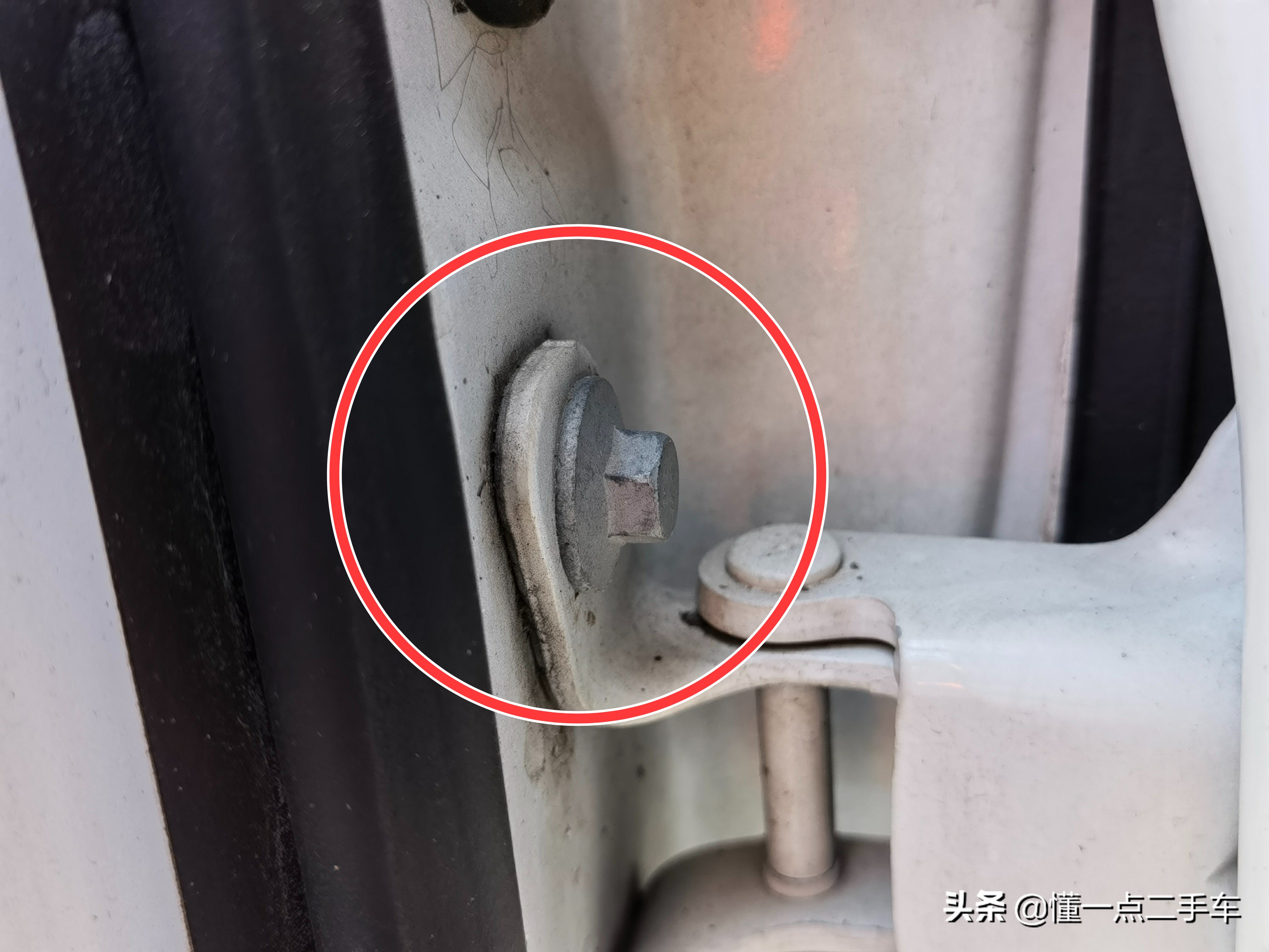 雪佛兰赛欧自喷漆白色,雪佛兰赛欧参数