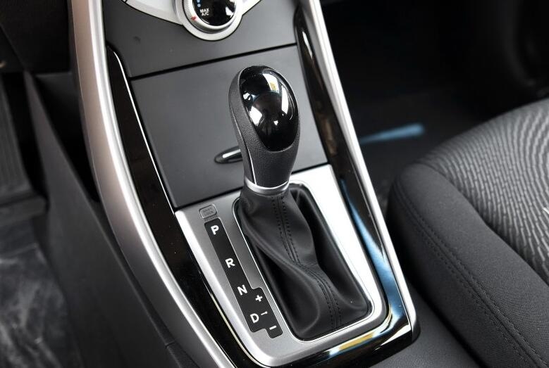 18年的现代朗动现在卖多少钱,现代朗动值得买吗