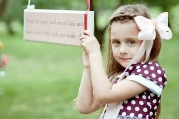 姓胡女孩取名优雅大气,女孩起名大全免费取名宝典