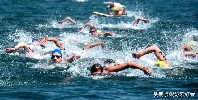 9个动作帮你打造迷人鲨鱼肌,100个游泳小技巧