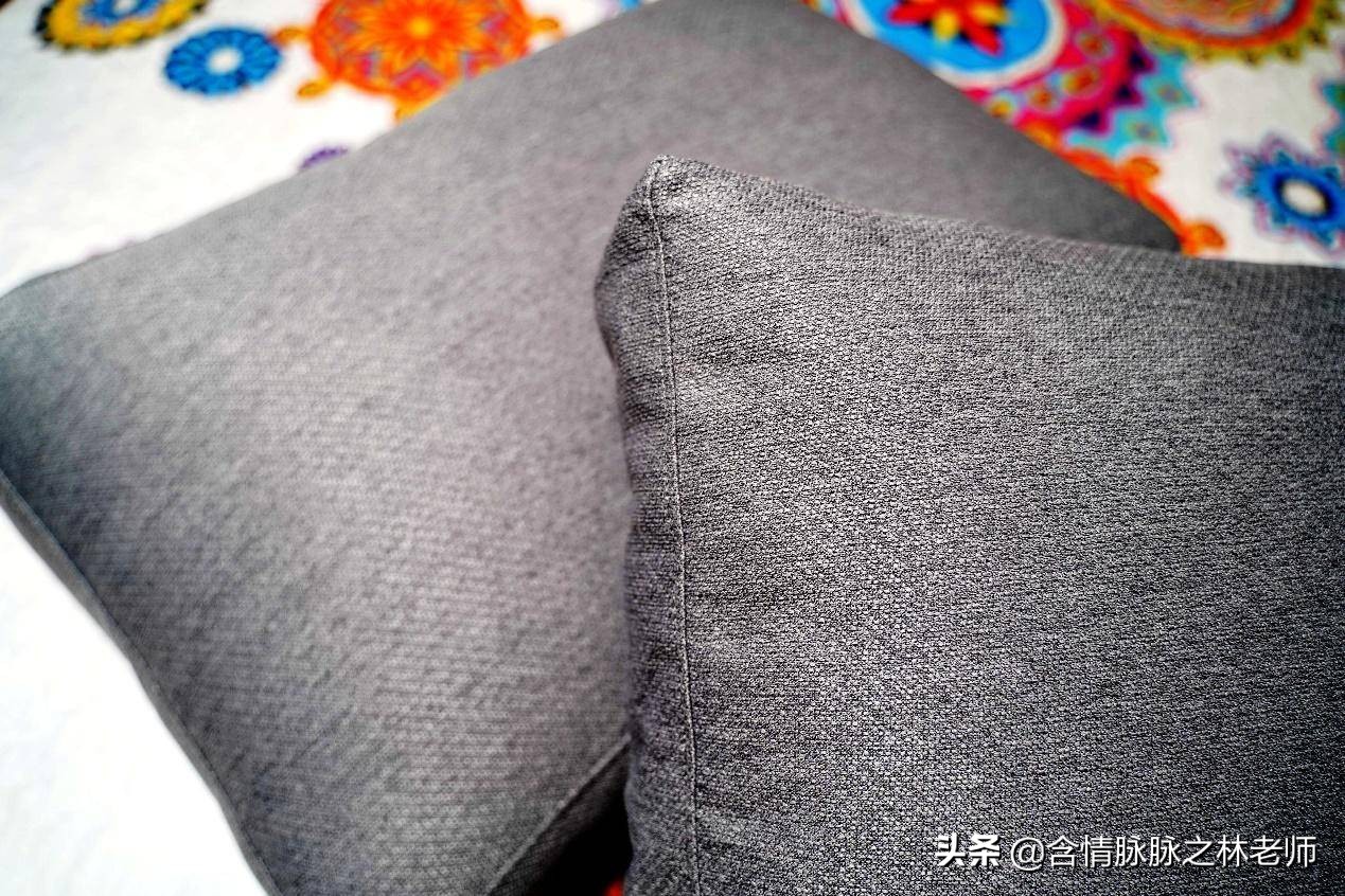 小居室沙发如何选，8HClean抗菌时尚布艺沙发