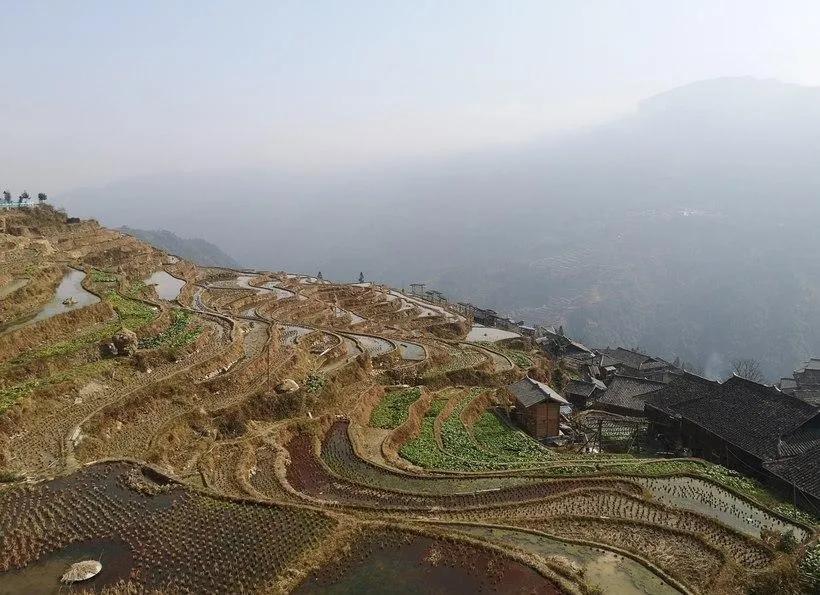 贵阳小伙骑摩托到拉萨,贵州小伙骑川崎去西藏