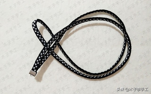 如何自己编一个手机挂绳,编绳手机挂绳