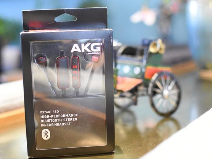 akg经典型号,akgk374耳塞