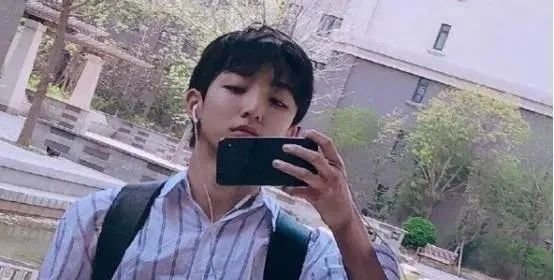 男子做变性手术当网红,艾比变性手术申请表