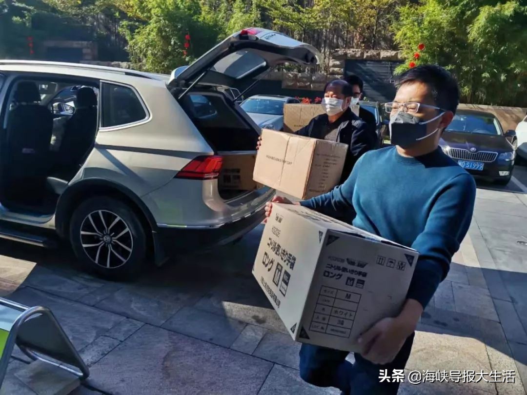 向捐赠抗疫物资发来感谢引起反响,我区多家爱心企业及个人捐款