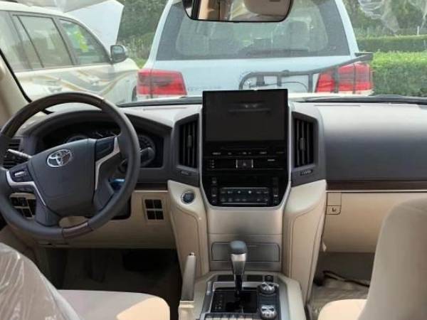 2009款中东版丰田霸道4000vx,丰田霸道4000配置一览表