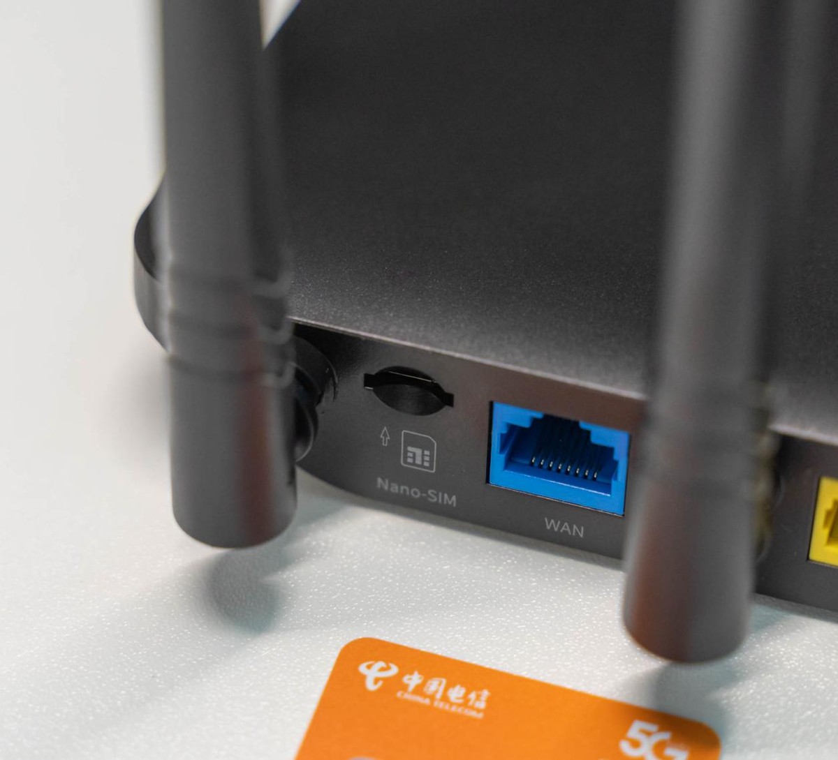 工友们放工后可以网上随意冲浪，都亏有蒲公英X4C4G路由器