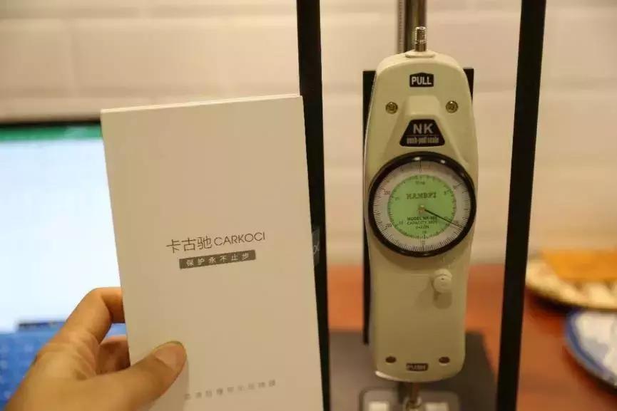 怎么揭掉iphone的钢化膜,iphone钢化膜贴膜神器测评