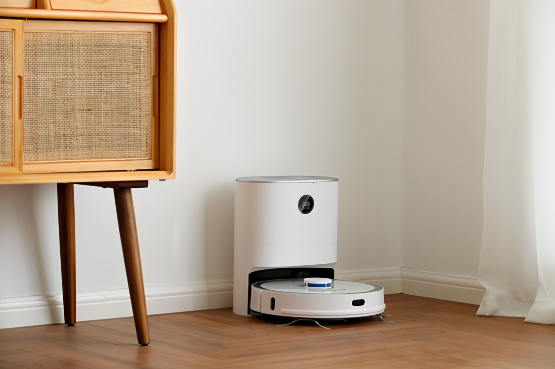 清易智慧集尘扫拖机器人h30plus,清易集尘扫拖机器人h30plus白色