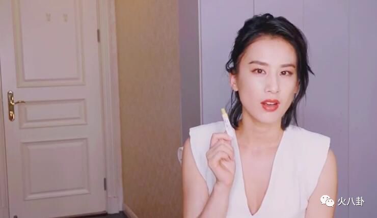 黄圣依早年代言睫毛膏,兰瑟睫毛膏黄圣依