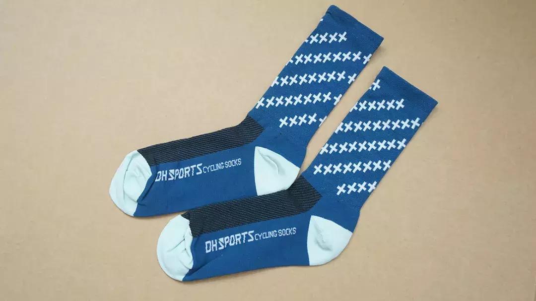 名不见经传的国货老品牌,dh夏季运动吸汗速干压缩骑行袜