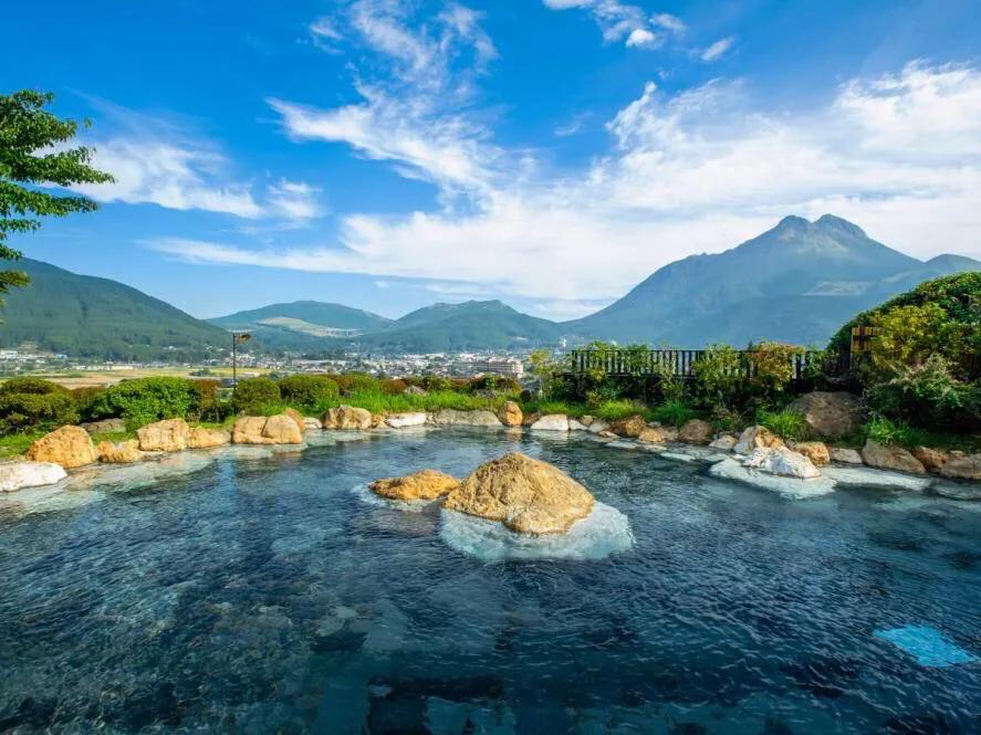 日本九州县温泉,日本最好看雪山温泉