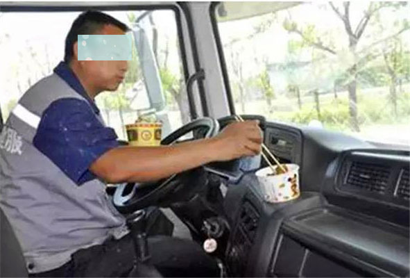 男子肾衰竭多年,被查出肾衰