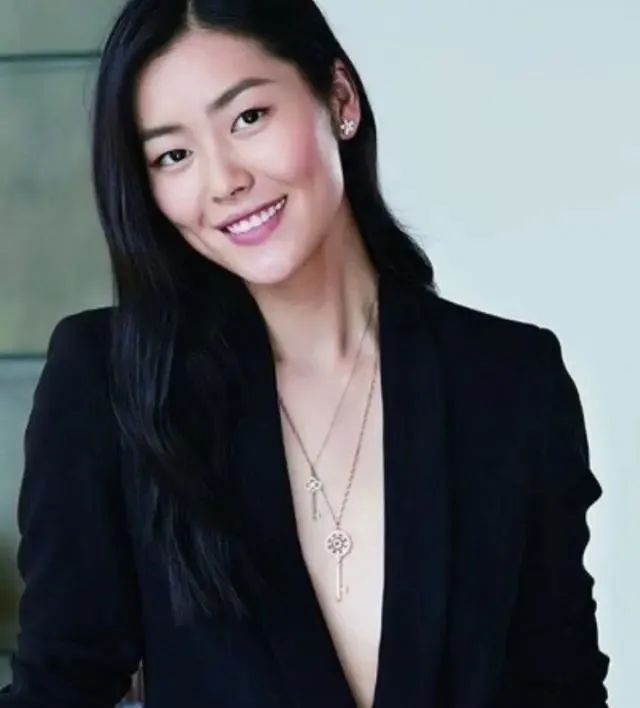 贫民窟女孩穿得起的大牌,tiffany贝壳项链