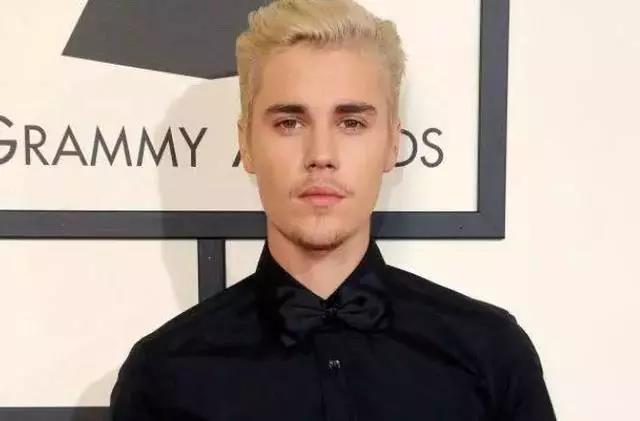 丁日，你妈喊你回家剪头了