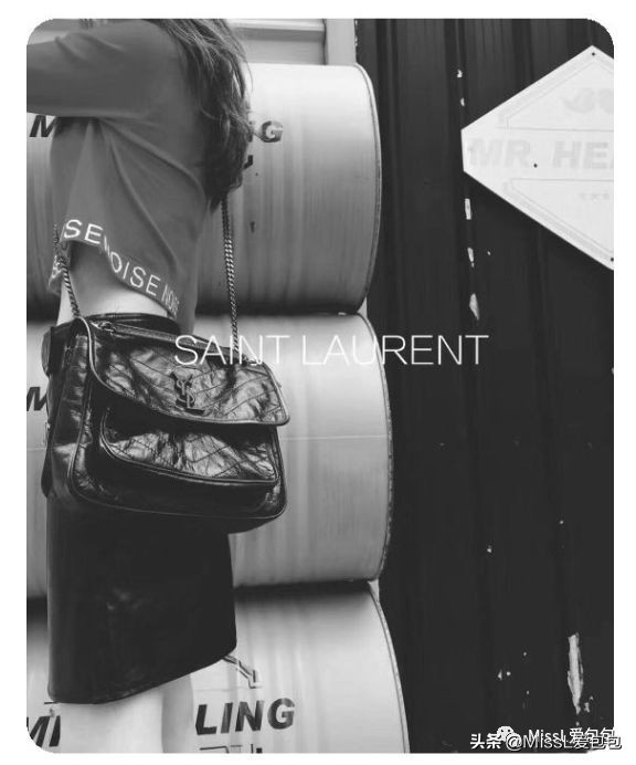 母亲节给妈妈做什么样的包包,母亲节该送什么样的包包