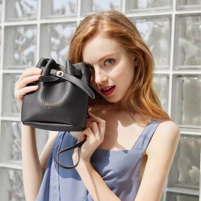 找15元至20元左右的平价小型包包,9个平价包包