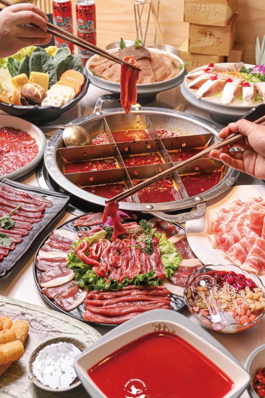 这家mall疯了！大牌美食5折嗨吃，还有DQ暴风雪免费送