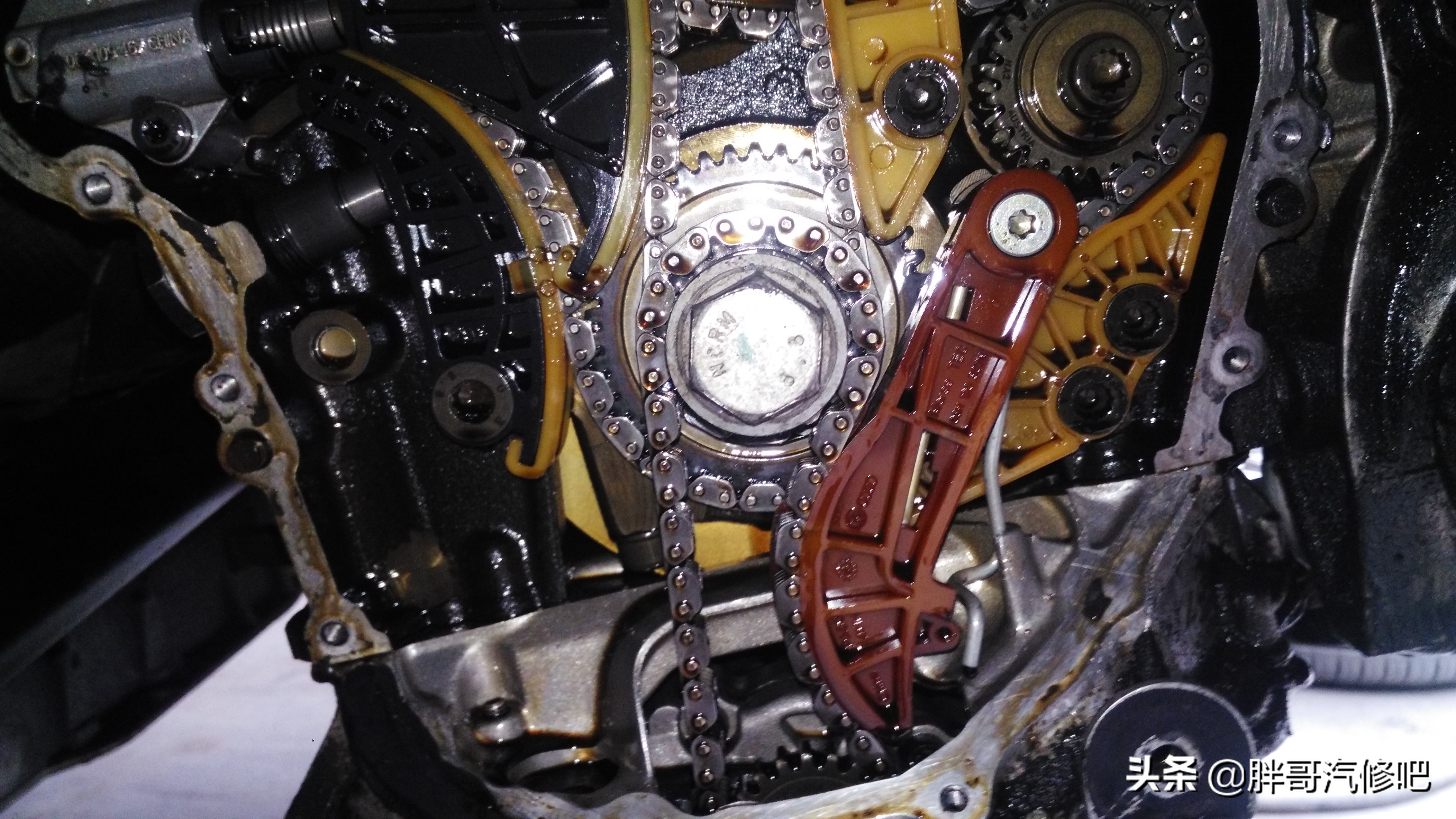 新迈腾会漏油烧机油吗,迈腾发动机漏油视频