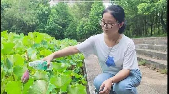 高分填报北大考古专业,湖南女孩刷屏!曾被质疑没“钱”途、记者独家探访“宝藏女孩”:做喜欢的就好