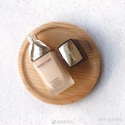 夏季控油持妆粉底液气垫平价推荐,5大好用的粉底液