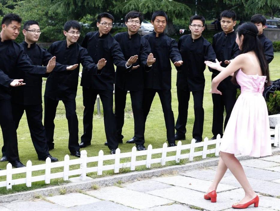 只有本科生算出来数学题,怎么理解本科生和专科生