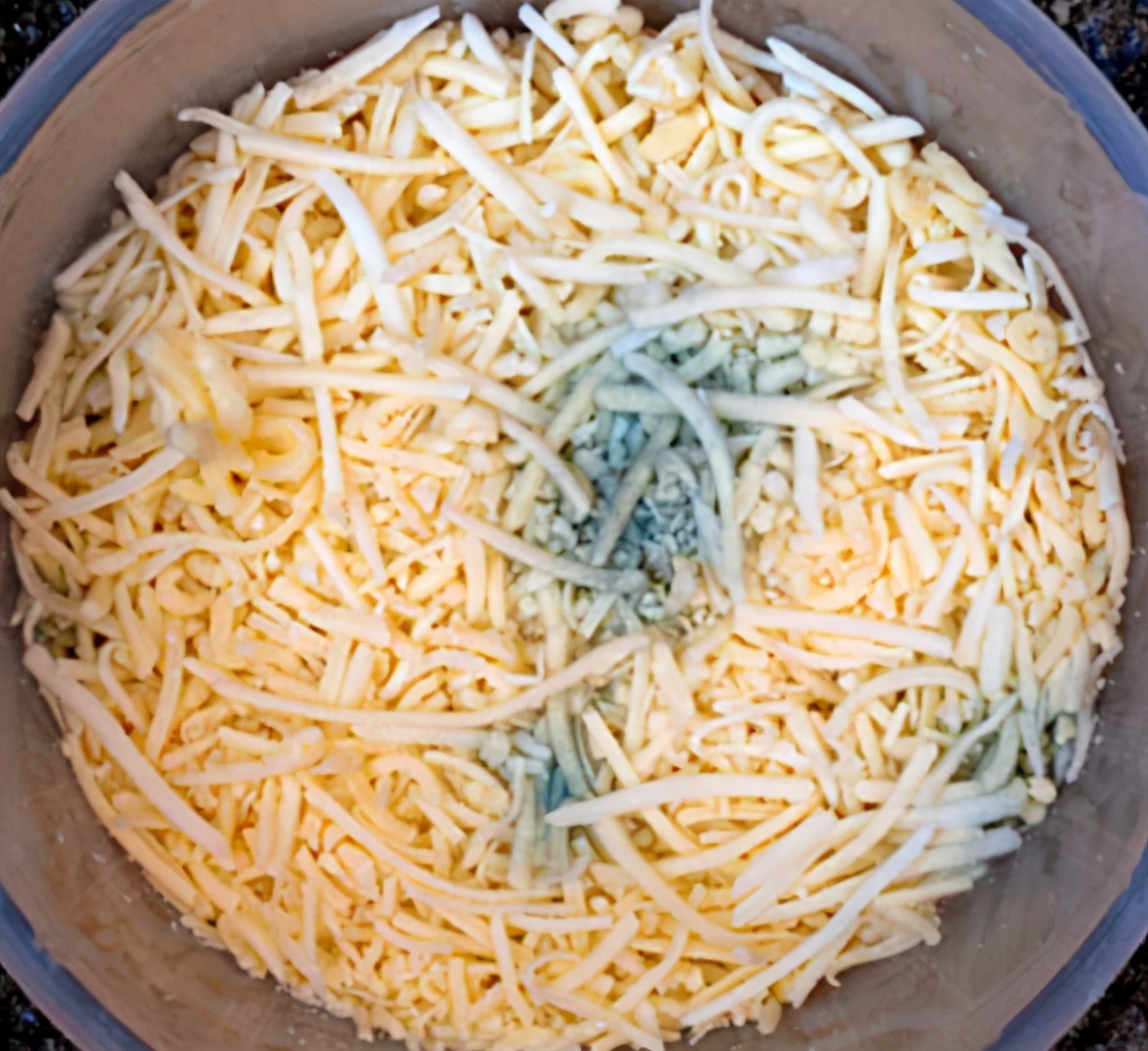 火腿发霉为什么还卖,火腿外面发霉里面为什么可以吃