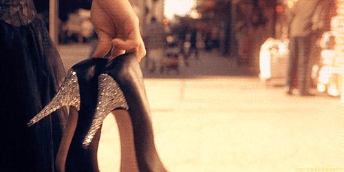 鞋子买大了有什么小妙招,鞋子太大怎么变小不用任何物品