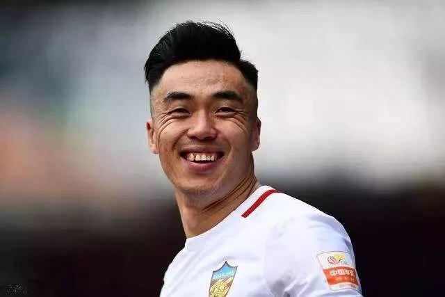 大连一方引进7个国脚,大连一方连签三大球星