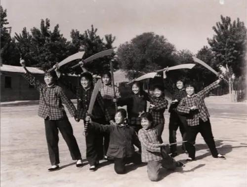 我的初中的美育—《滴滴泉水集》初中篇之（十七）