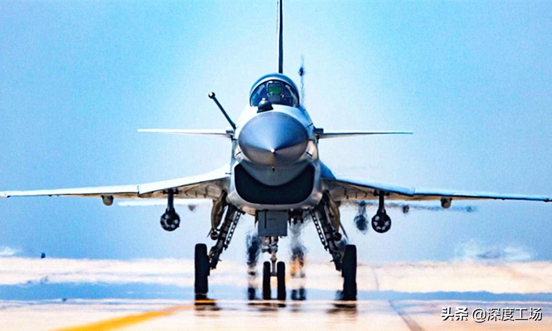 巴基斯坦评歼10c战斗机,巴铁飞行员评论歼10c