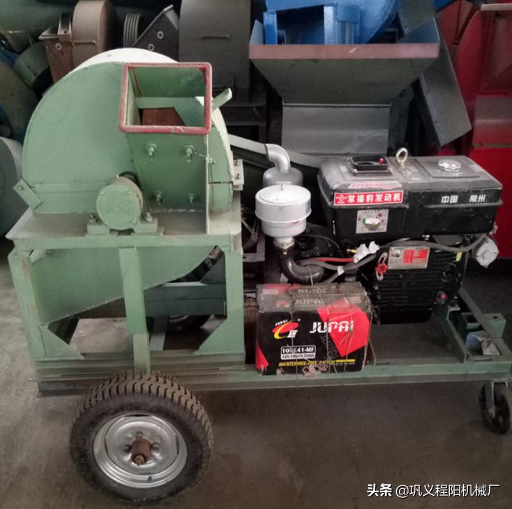 木屑粉碎机80木屑粉碎机拖拉机悬挂树枝粉碎机木材粉碎机