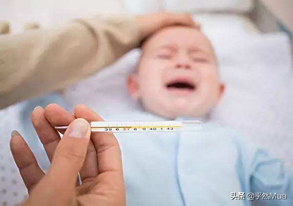 6月龄宝宝第一次发烧怎么办,6个月内宝宝发烧如何应对