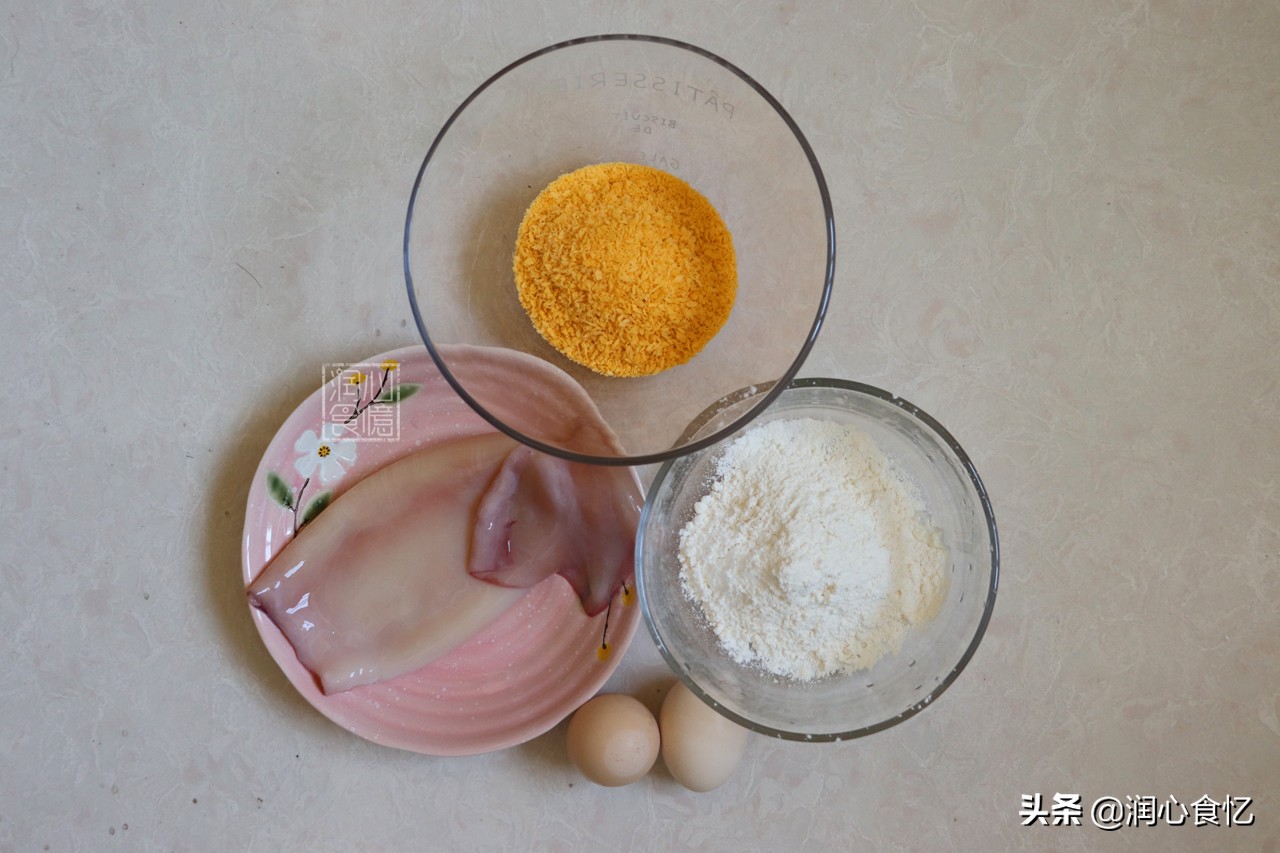 烧烤鱿鱼圈做法,鱿鱼不放油怎么做好吃