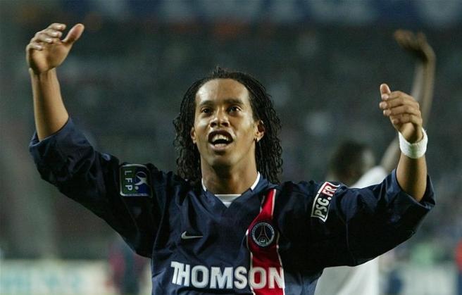 前世界足球先生小罗成为一代“囚”王