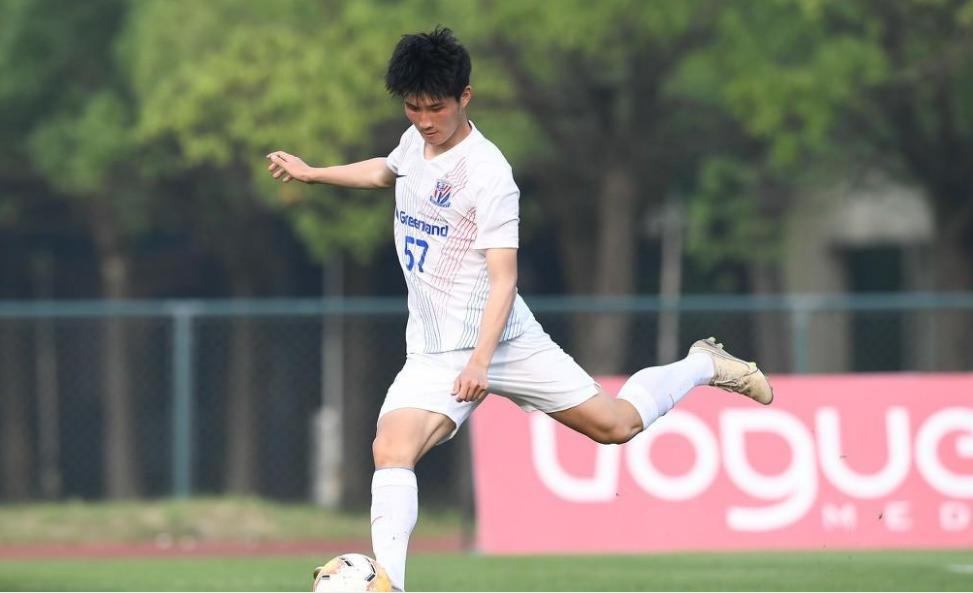 费尔南多入选U20国足集训大名单?申花小将这名字自带速度加成