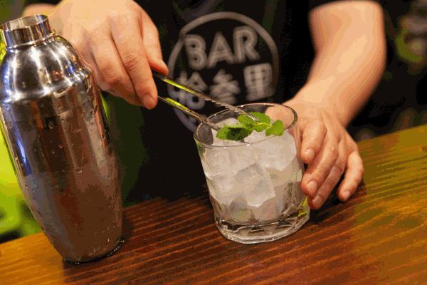 沈阳深夜小酒馆,沈阳民谣酒吧排行榜