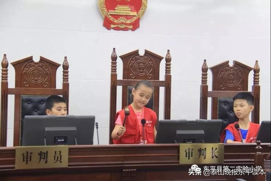 二年级小记者活动,小记者实践活动收获