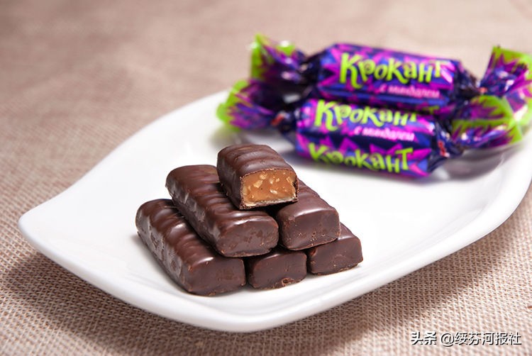 俄罗斯边境贸易紫皮糖,紫皮糖国外与国内