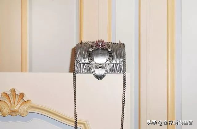 2019金秋，哪些奢侈品包包最值得买？看这十个就够了