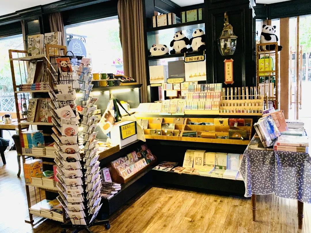 用阅读触摸成都｜在成都不能错过的10家书店（下）