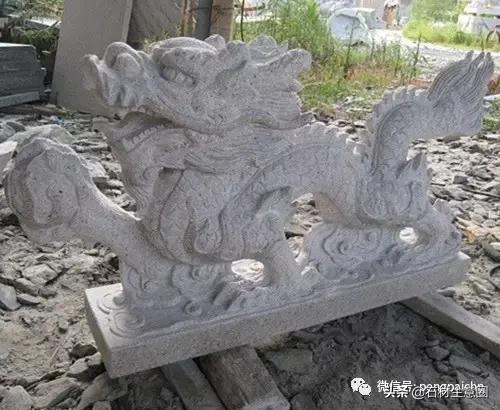 龙的传人对应词,龙图腾寓意