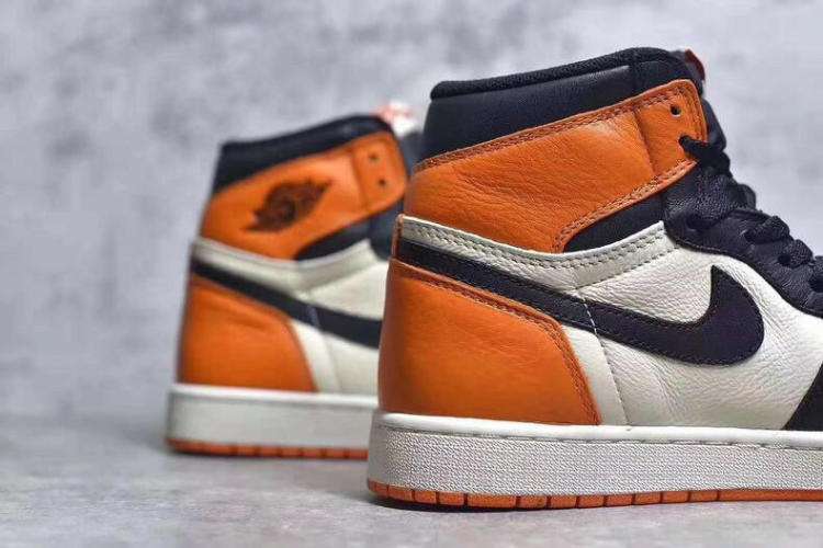 喜欢aj的鞋,喜欢aj但是没钱买怎么办