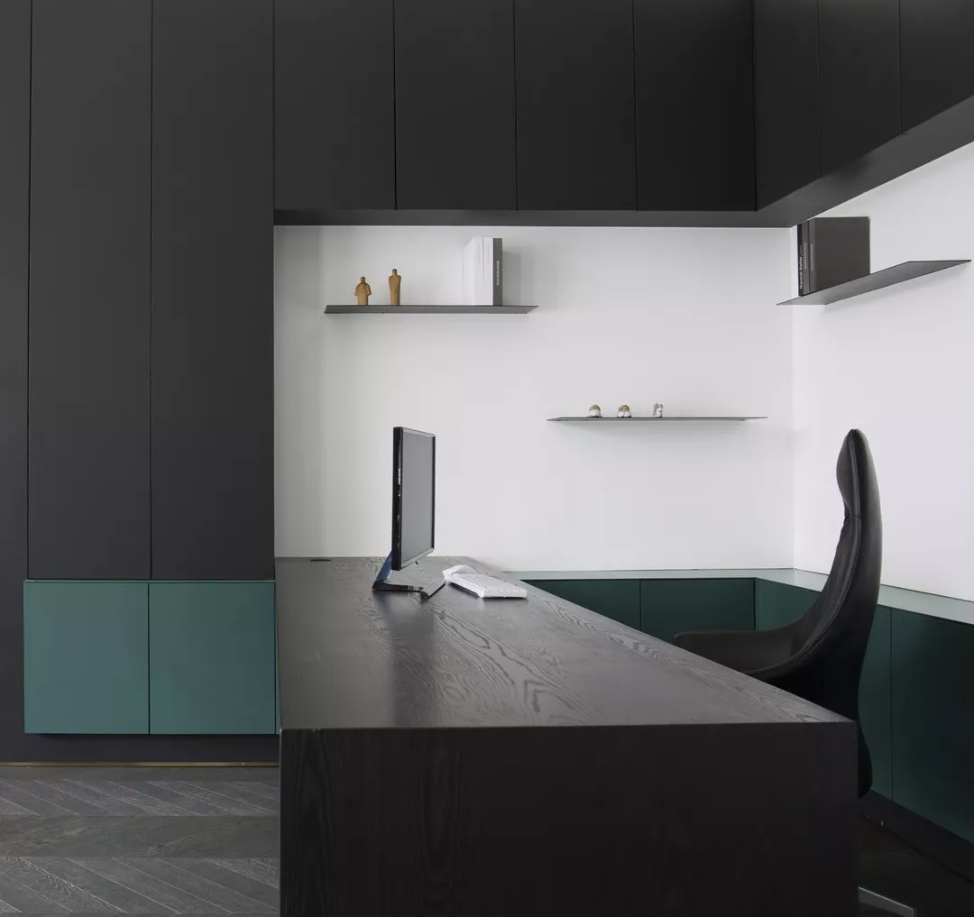 一个被遗忘的城市边角如何通过设计成为视觉焦点?