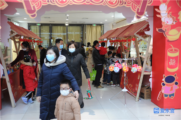 致敬坚守战位的人民子弟兵,致敬抗役一线的英雄们